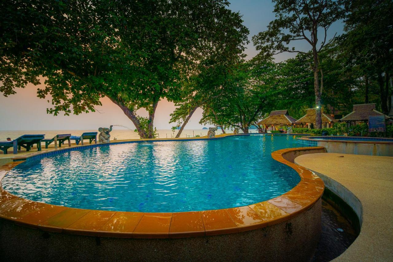 Siam Beach Resort Koh Chang Bagian luar foto