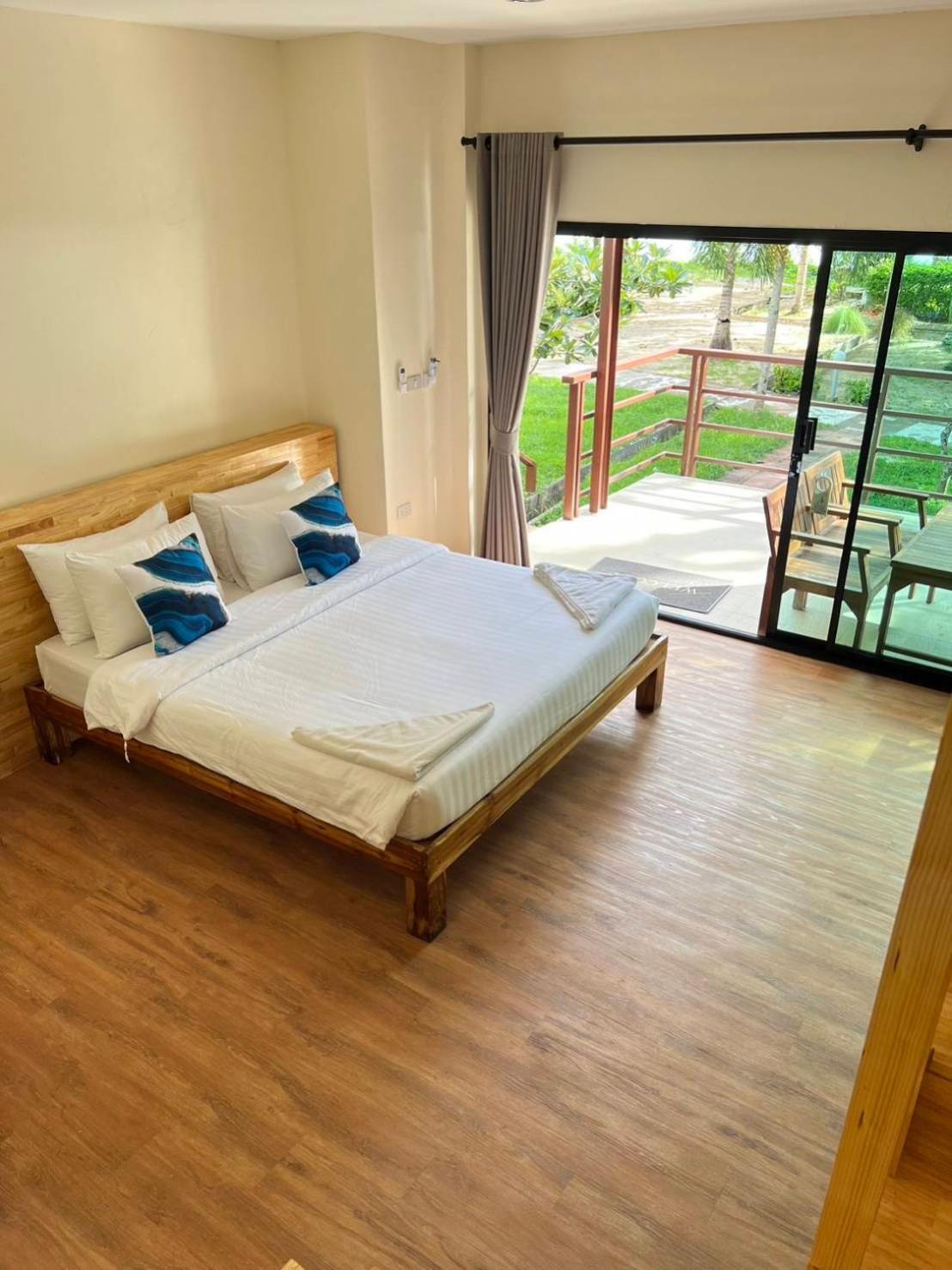 Siam Beach Resort Koh Chang Bagian luar foto
